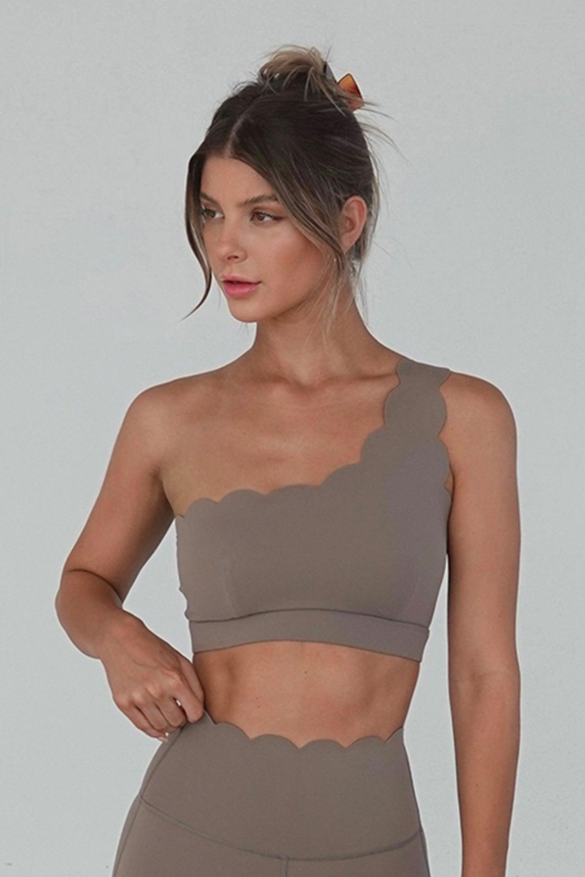 Dynamic One Shoulder Sports Bra + 7/8 High-Waist Energy
